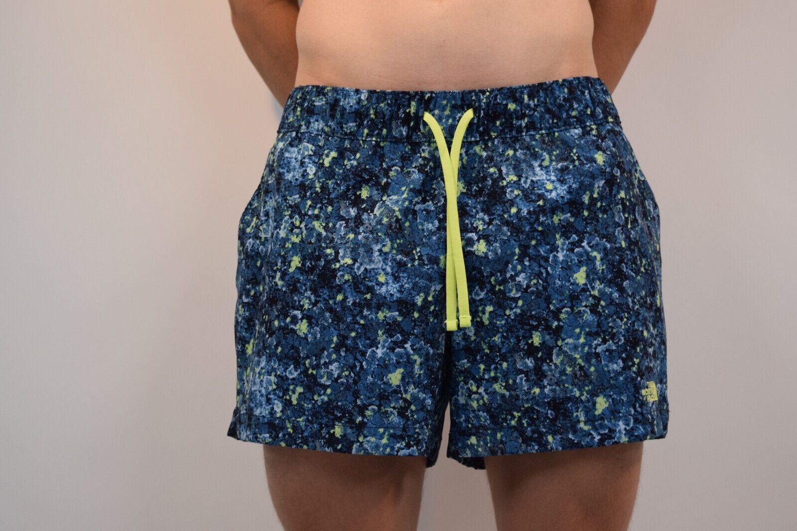 The North Face Women's Printed Class V Swim Shorts Size Large - Velora