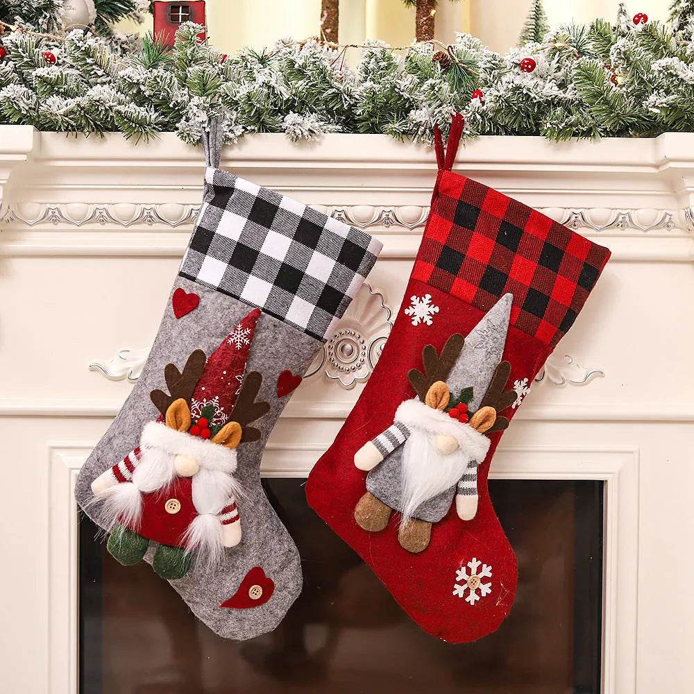 Plaid Three-dimensional Couple Faceless Doll Christmas Stockings Christmas Eve Gift Bag Candy Bag - Velora