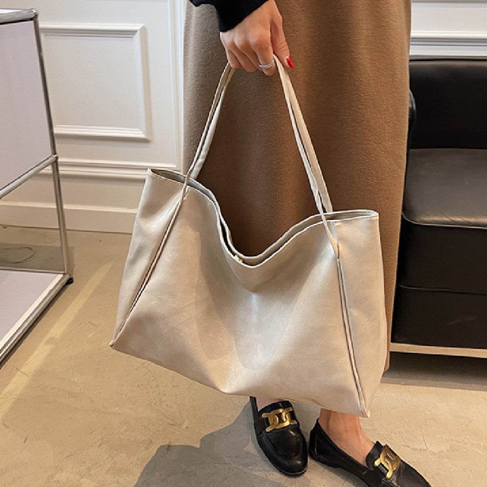 Women's Large Capacity Fashion Cattlehide Leather Shoulder Handbag - Velora