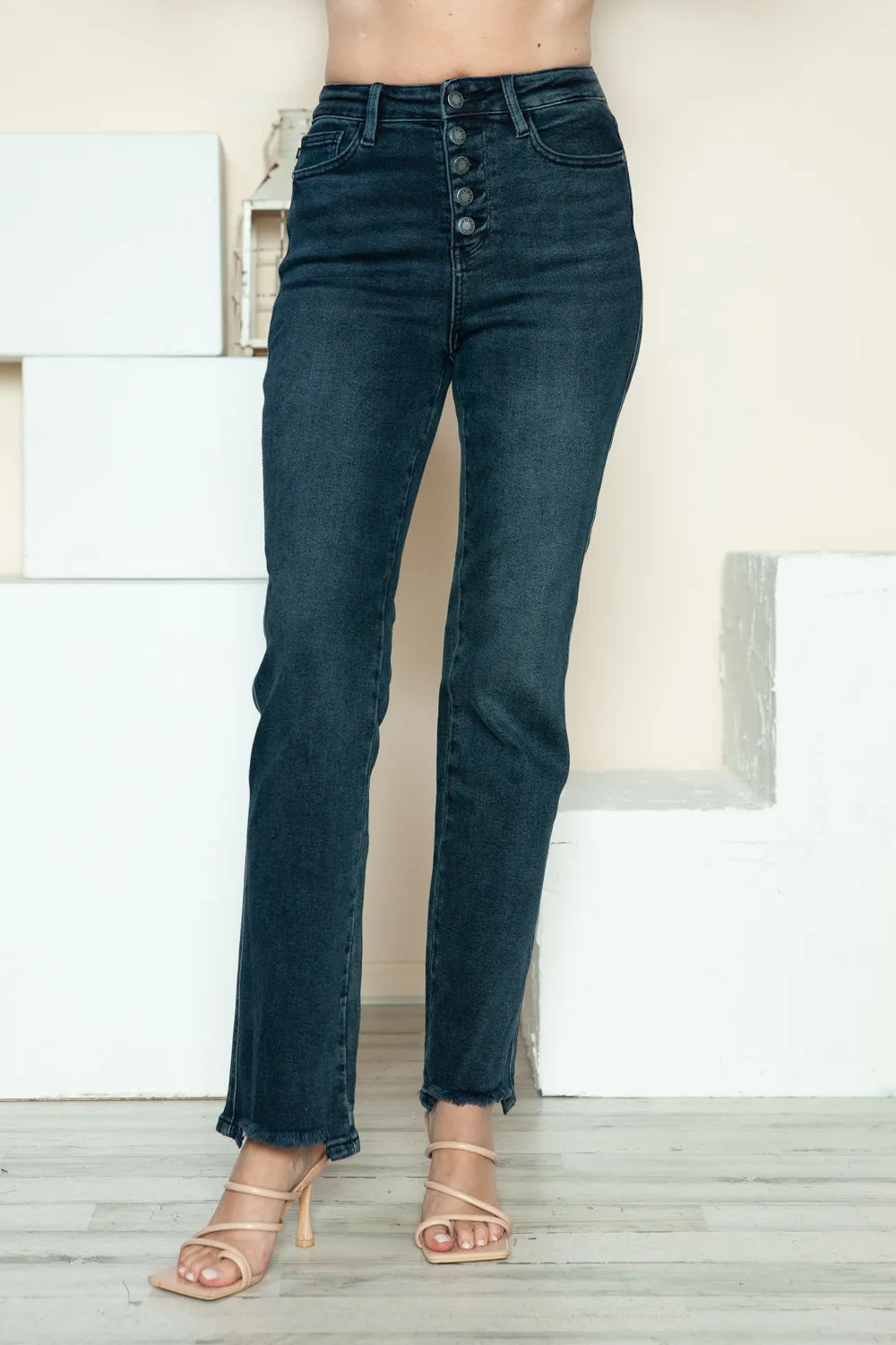 Judy Blue Full Size Button Fly Hem Destroy Straight Jeans - Velora