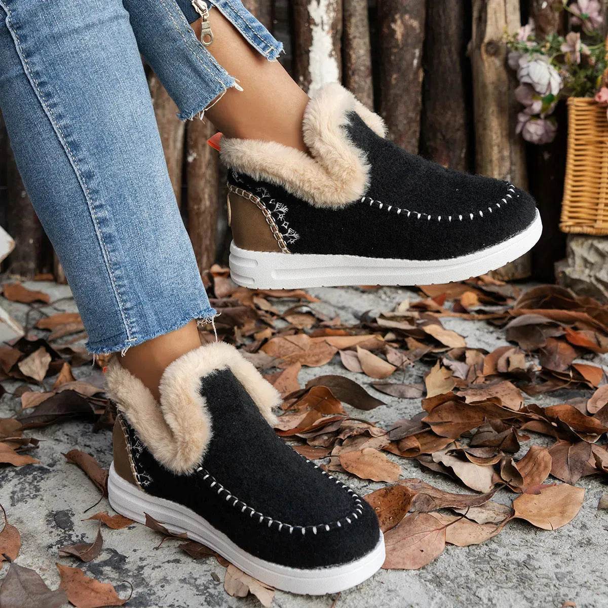 Plus Size Fleece-lined Thicker Raw Edge Warm Flat Bottom Plush Winter boot Shoes for women - Velora