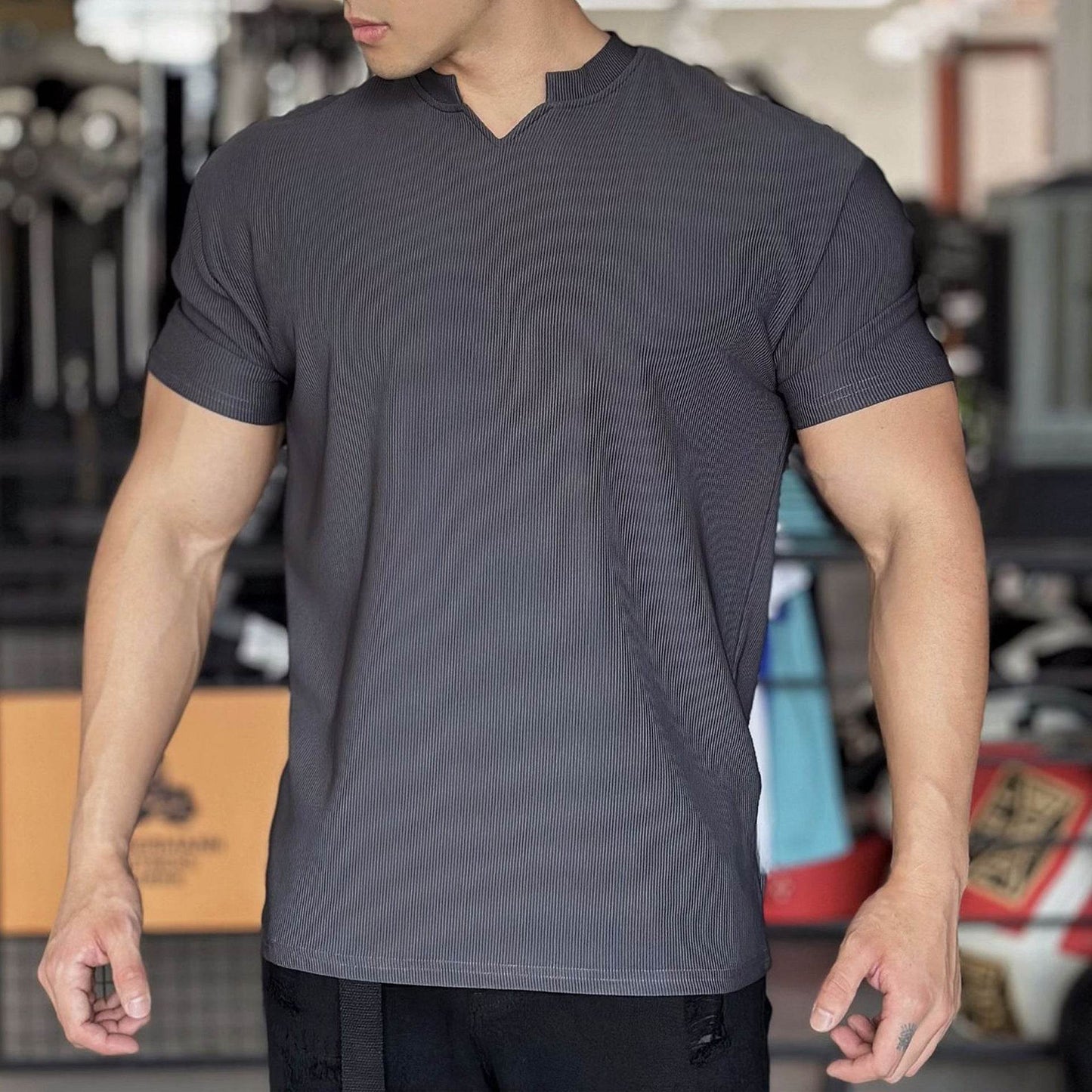 Anti Wrinkle Men Short Sleeve Active wear T-shirt for Workout Gym trainings - Velora