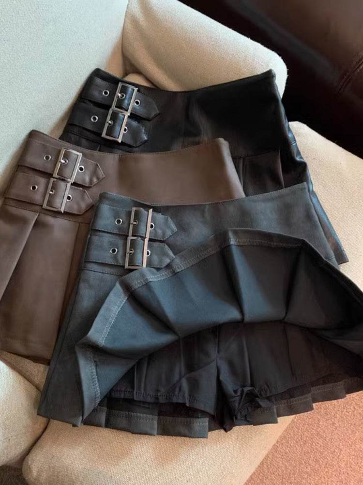 Women's American-style Vintage Mini Pleated Leather Skirt - Velora