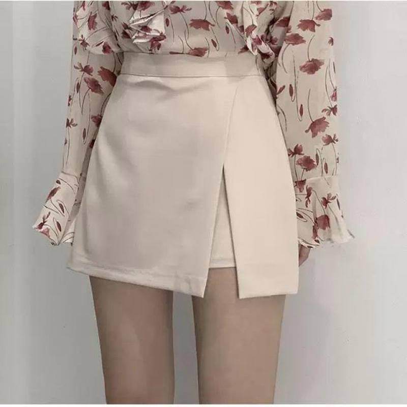 Elegant Hip Side Slit Mini Skirt for women - Velora