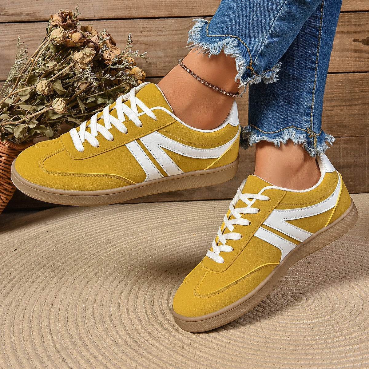 Lace-up Round Toe Flats Shoes Fashion Sports Slip On Casual Shoes For Women - Velora