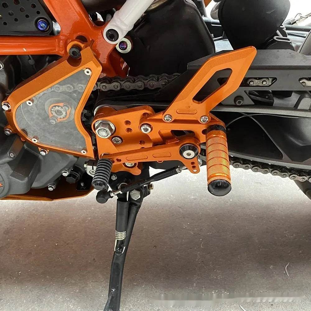 KTMDUKE 125200250390 Foot Pedal Bracket Support Assembly - Velora