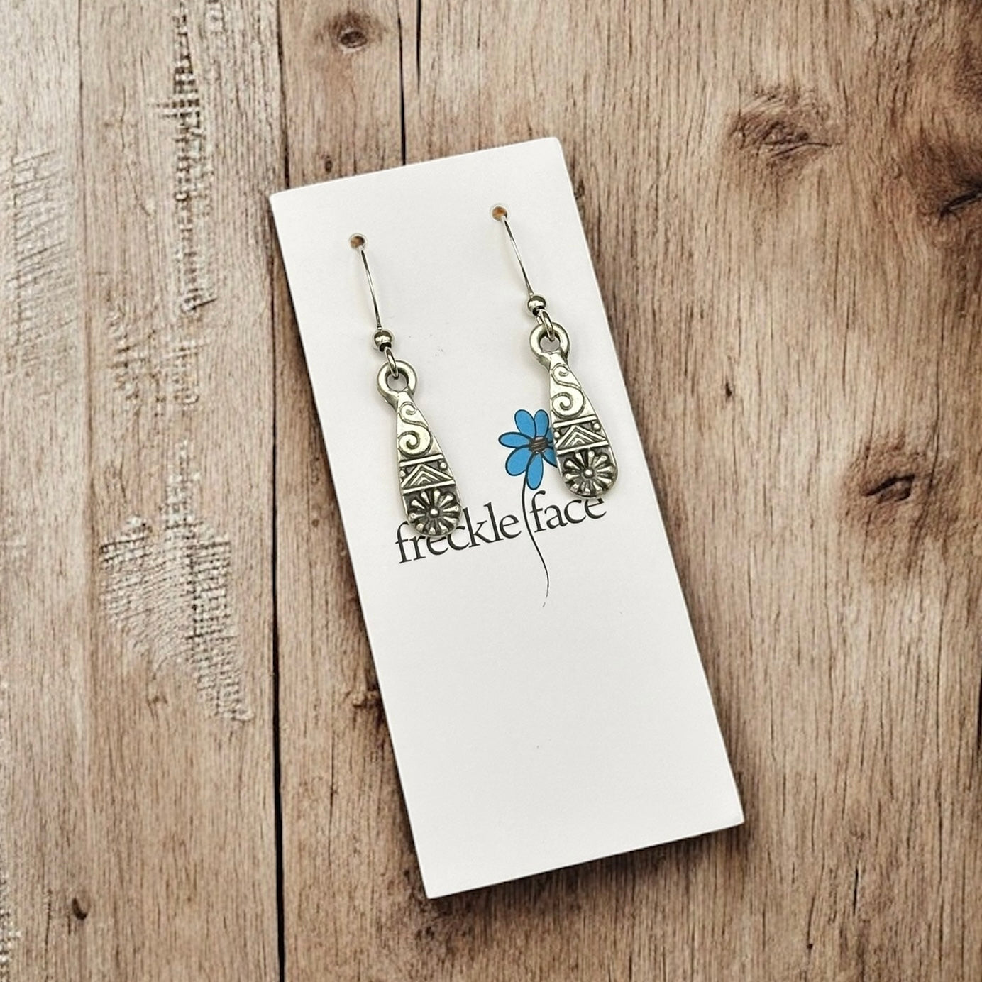 Detailed Drop Earrings - Velora