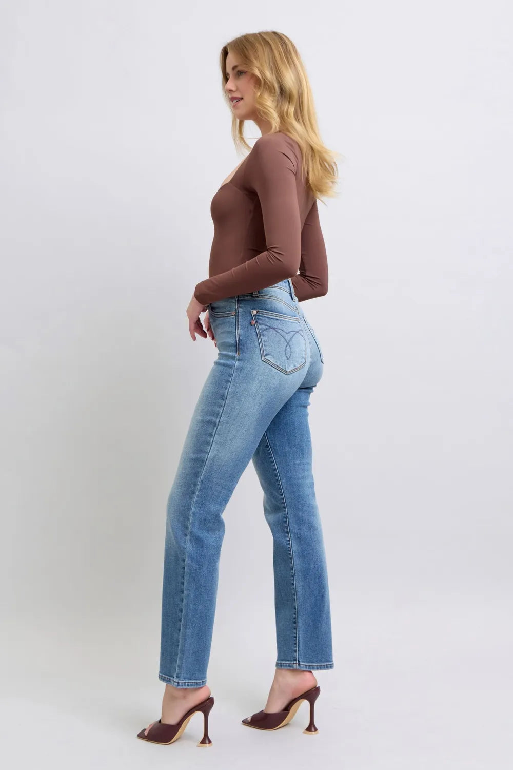 Judy Blue Full Size Run Vintage Wash Thermal Straight Jeans - Velora