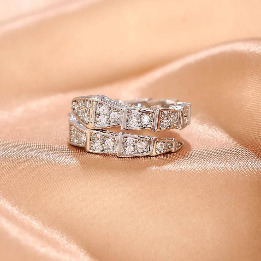 Niche Opening Adjustable Non-fading Cross Ring - Velora