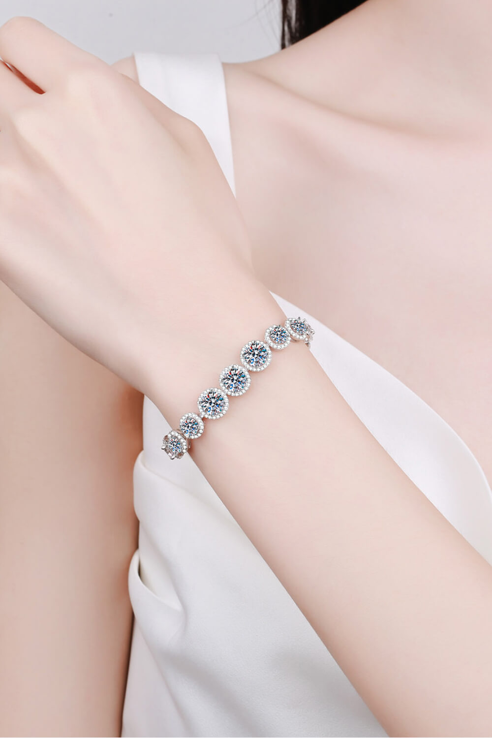925 Sterling Silver 10.4 Carat Moissanite Bracelet - Velora Luxury Fashion