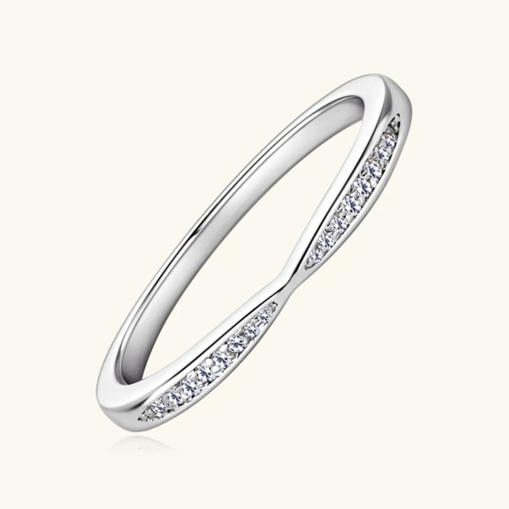 925 Sterling Silver Inlaid Moissanite Ring - Velora Luxury Fashion