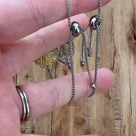 Adjustable Bracelet - Simple Leaf - Velora