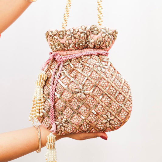 ARYA POTLI - Velora Luxury Fashion