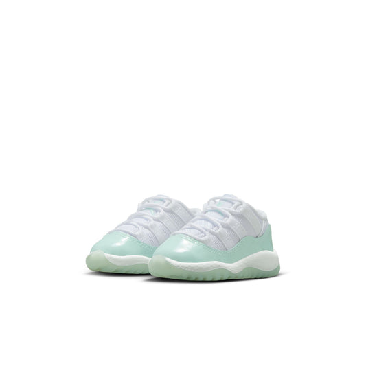 Y Jordan 11 Retro Low "Igloo" 645107-103 - Velora