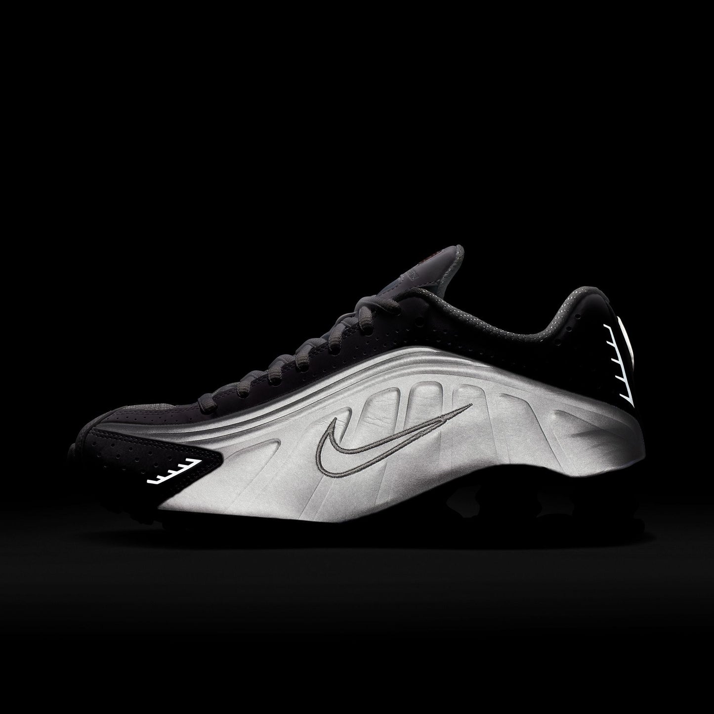 W Nike Shox R4 AR3565-101 - Velora