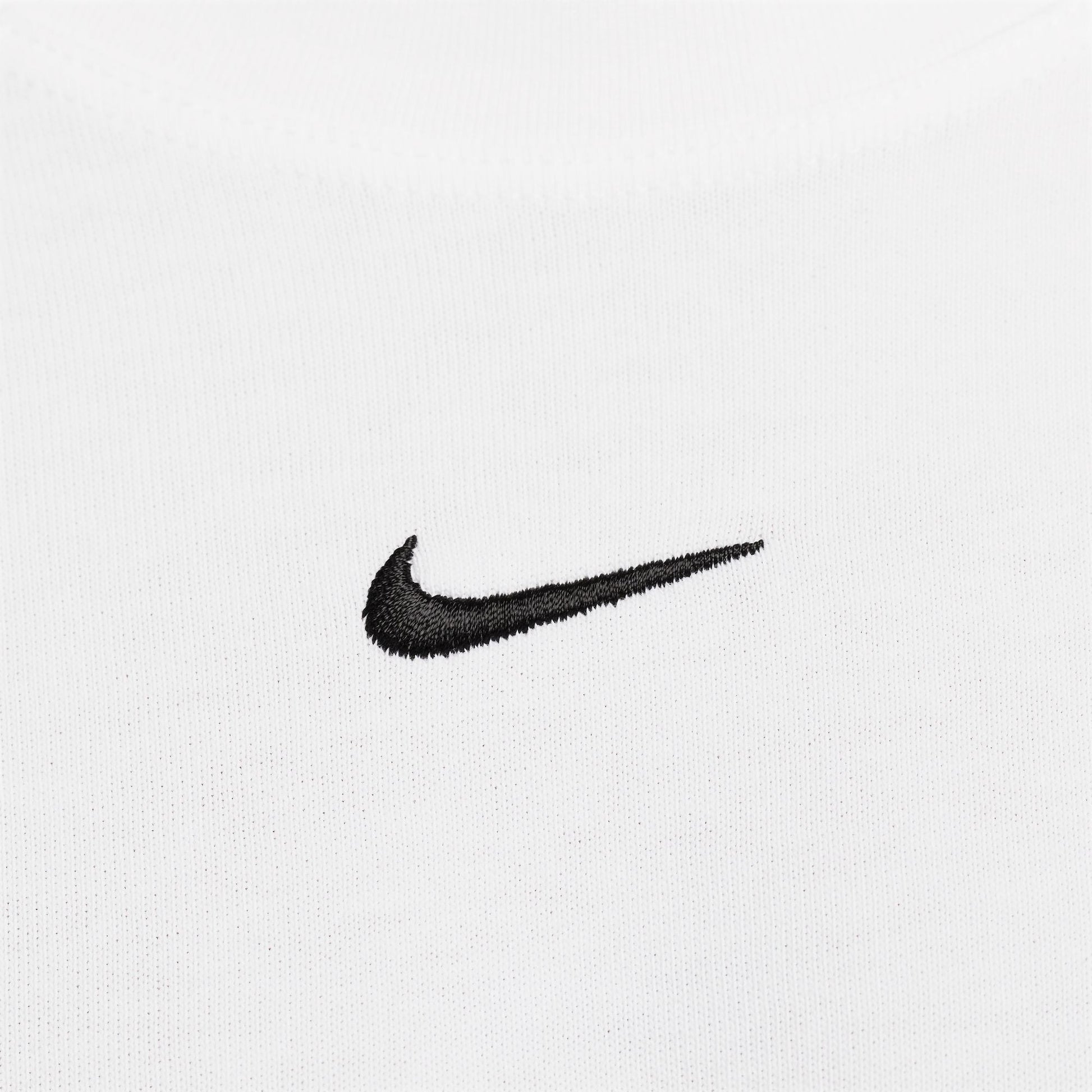 W Nike Sportswear Essential DD1237-100 - Velora