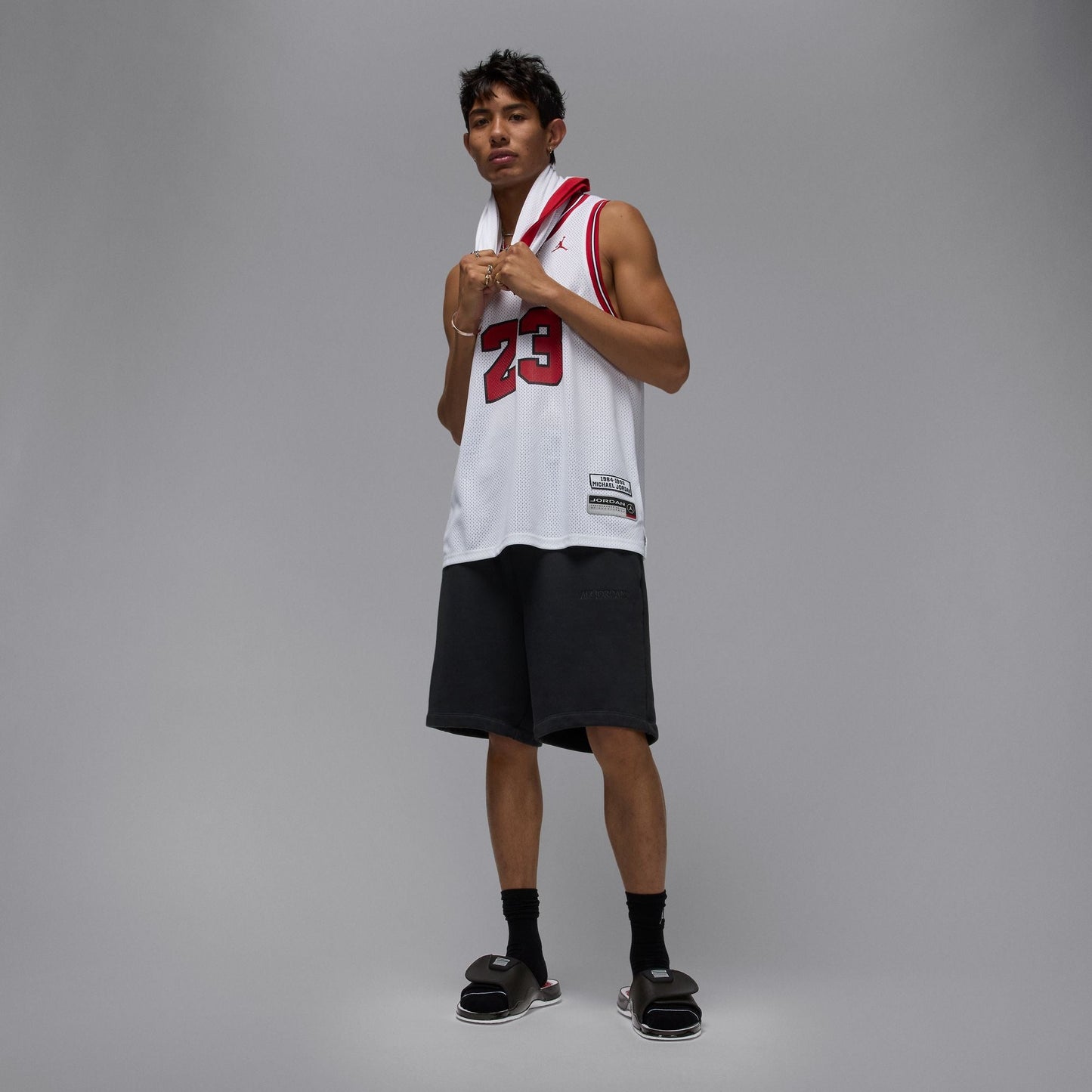 M Jordan Hydro XI FN2452-006 - Velora