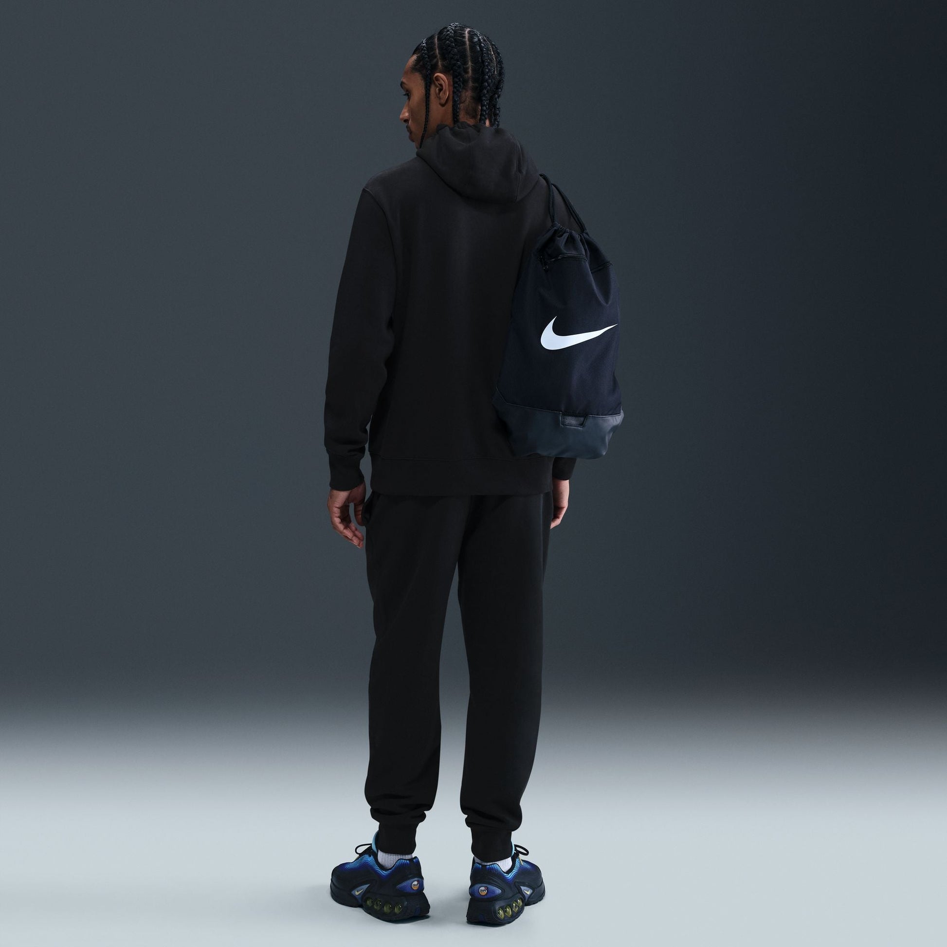 M Nike Club FN3859-010 - Velora