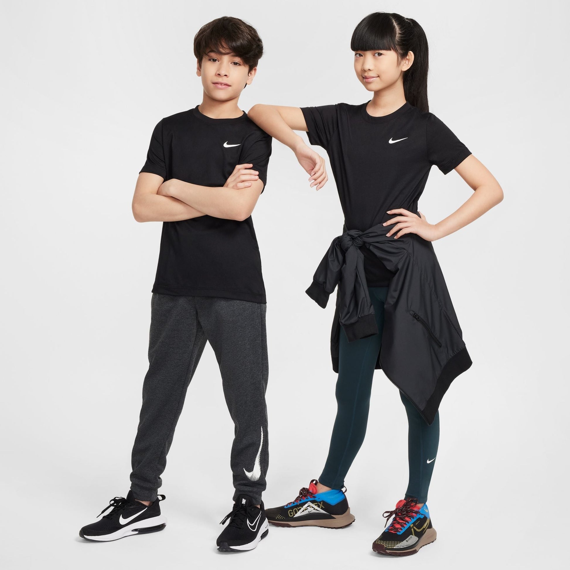 Y Nike Legend FZ5198-010 - Velora