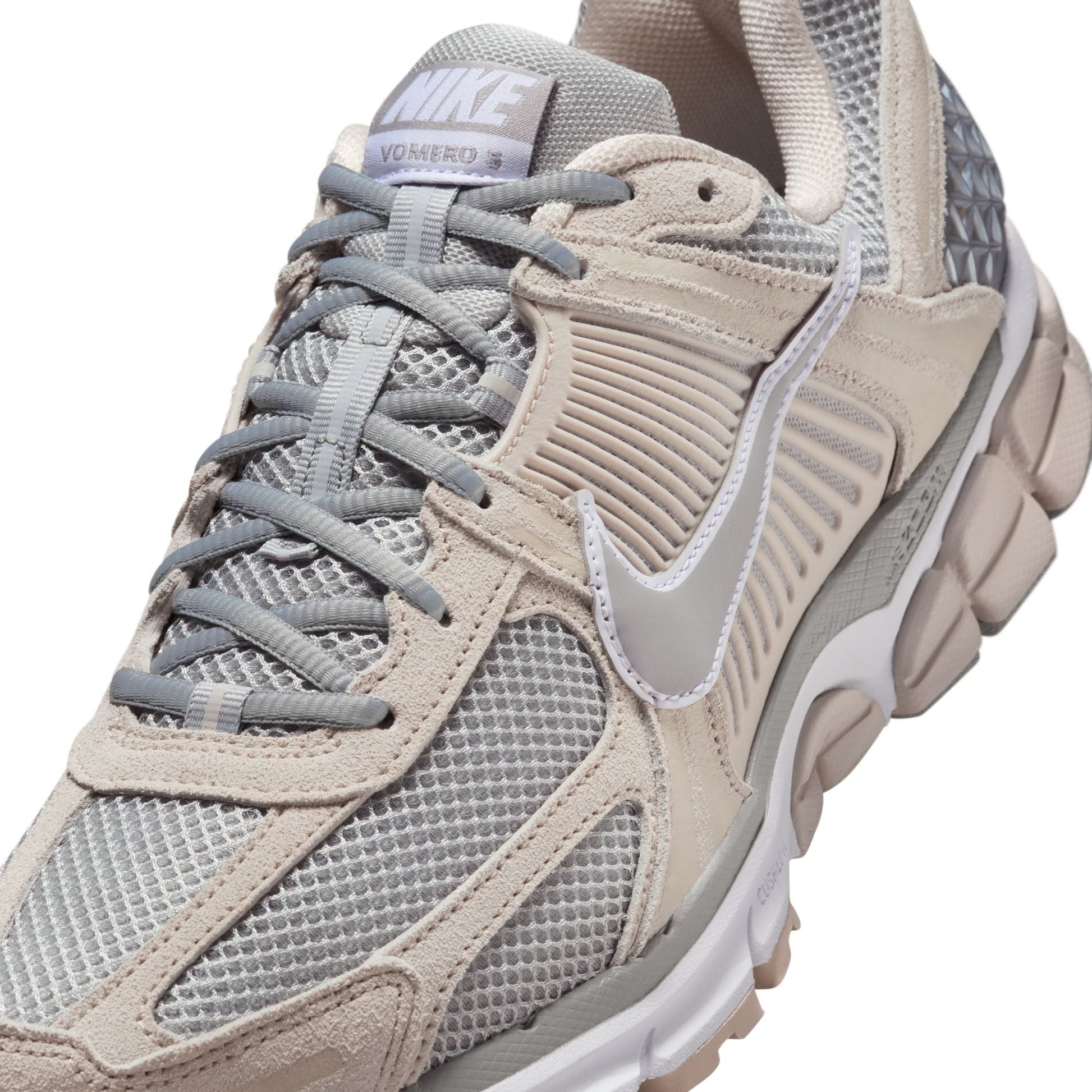 M Nike Zoom Vomero 5 HF1553-101 - Velora
