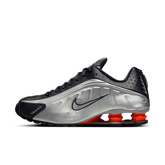 M Nike Shox R4 HQ1988-002 - Velora