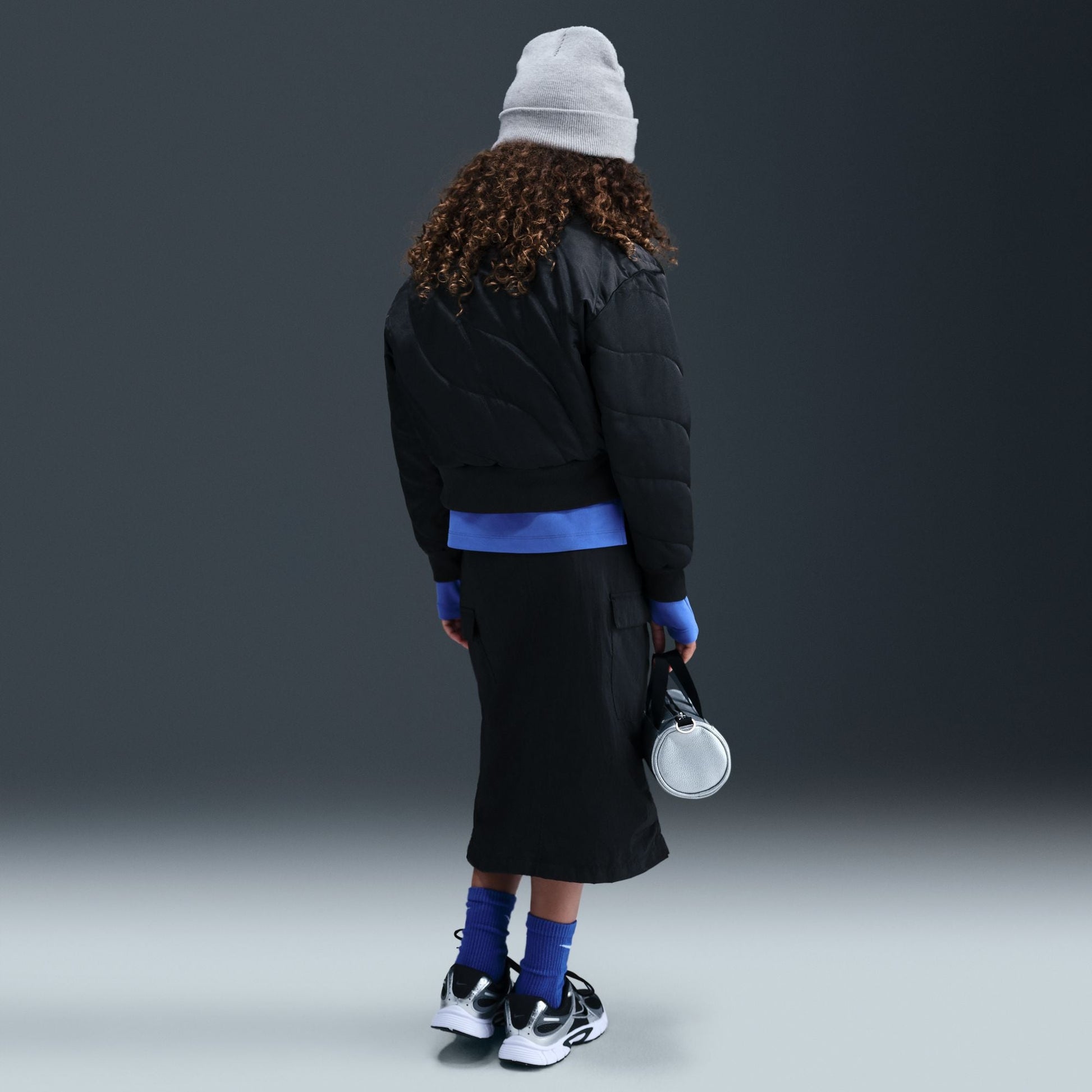 Y Nike Sportswear HQ9375-010 - Velora