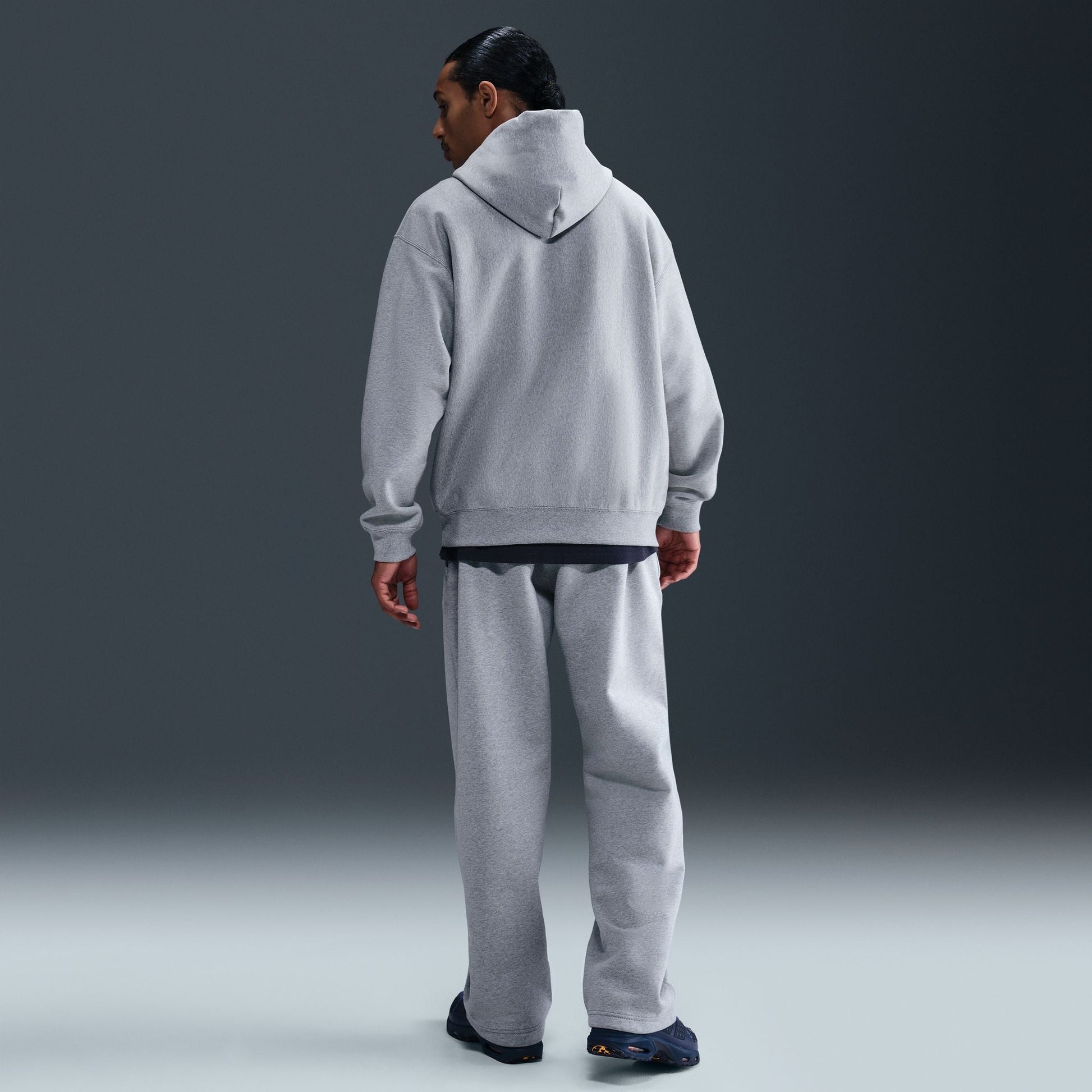 M Nike Solo Swoosh HV1082-063 - Velora