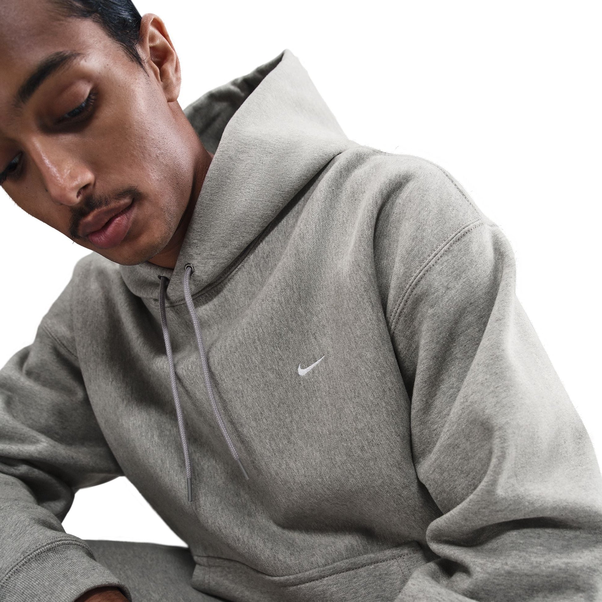 M Nike Solo Swoosh HV1082-063 - Velora
