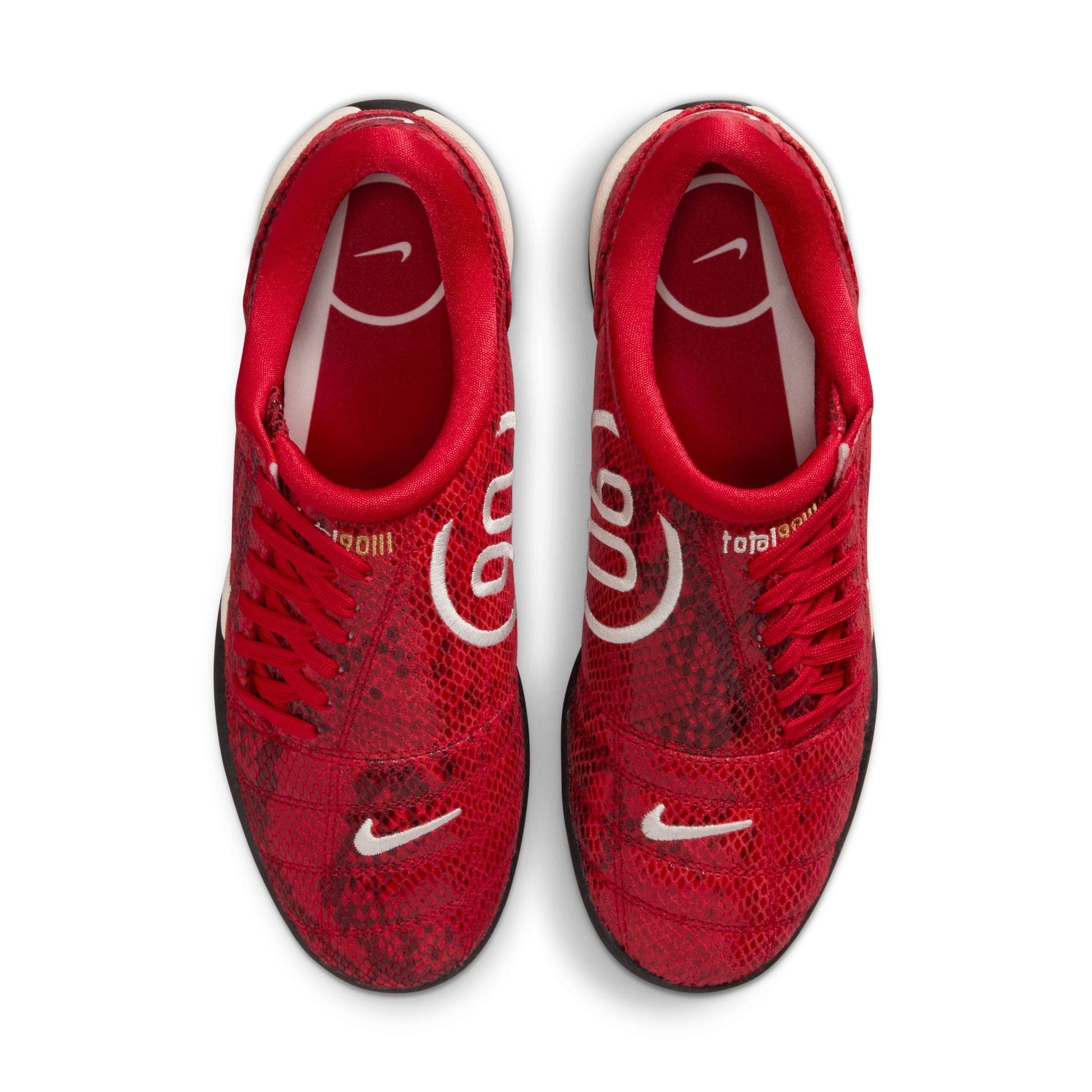 W Nike Total 90 SE IB4204-600 - Velora