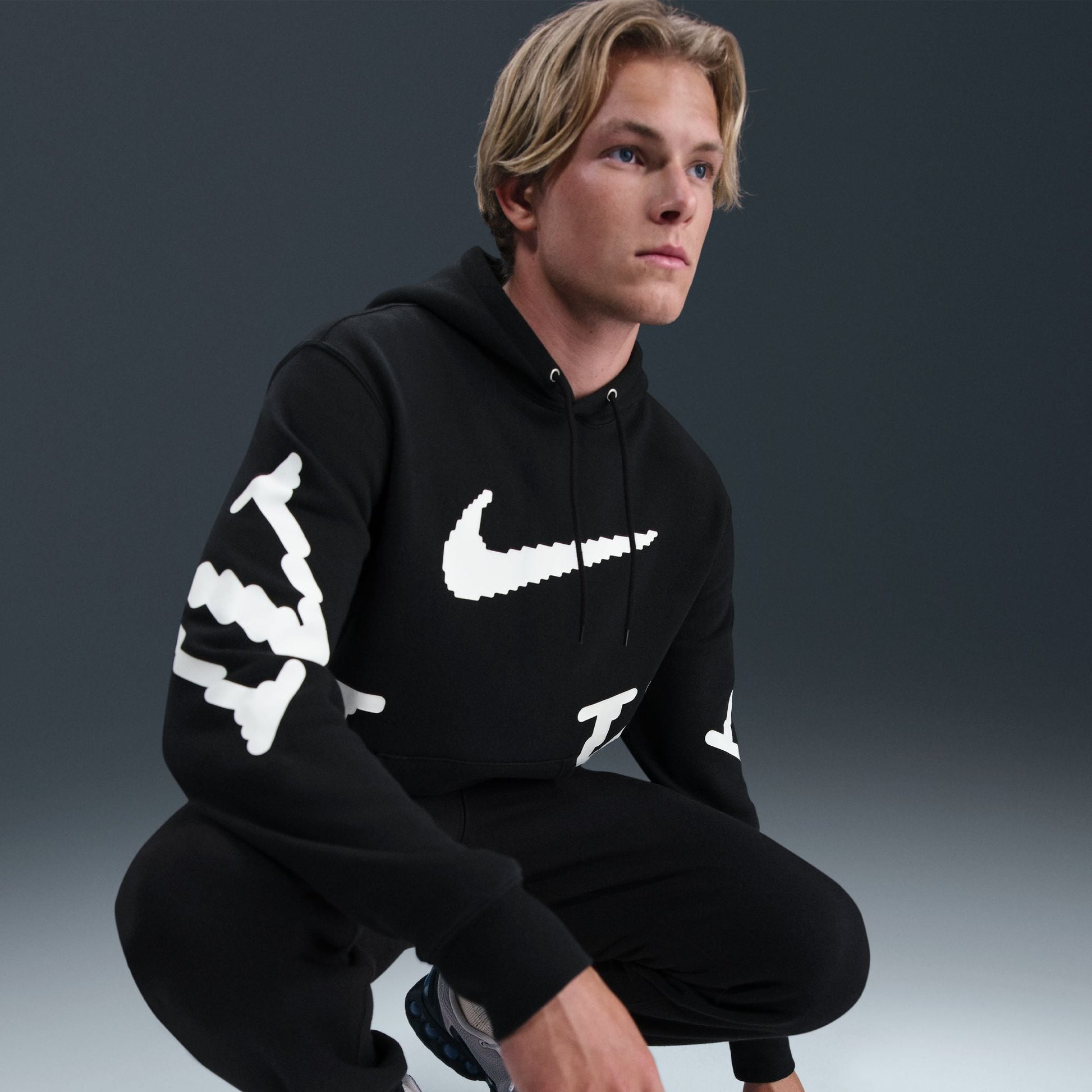 M Nike Sportswear Club IH4258-010 - Velora