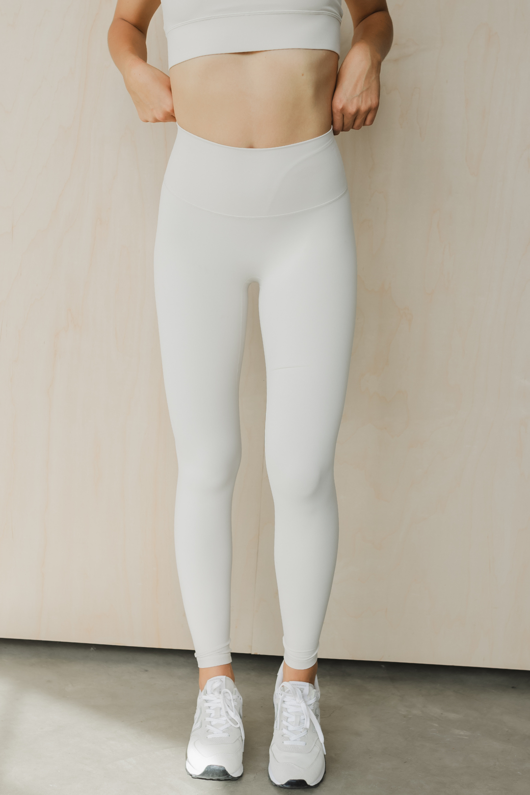 Barely There Pant 2.0 (27") *Tall - Velora Luxury Fashion