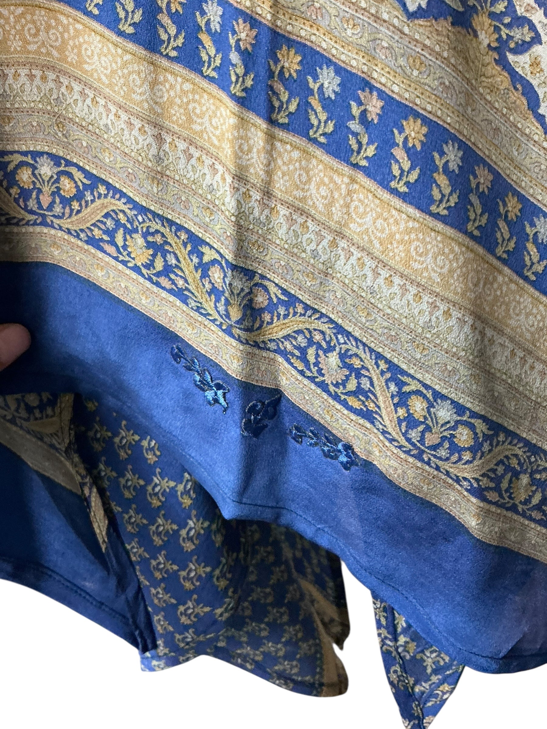 PRC7001 Avatar Pure Silk Cardigan - Velora