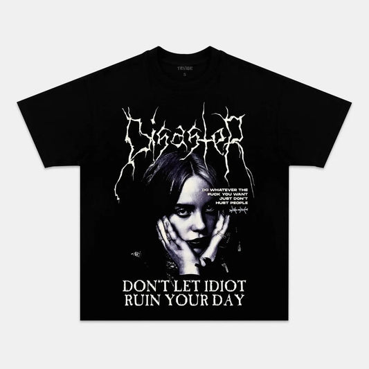 Billie Eilish: Music Icon Tee V18 - Velora