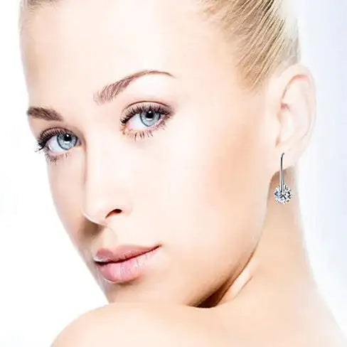 BOUTIQUE DIAMONDS - Charming Swarovski Drop Earrings - Velora Luxury Fashion