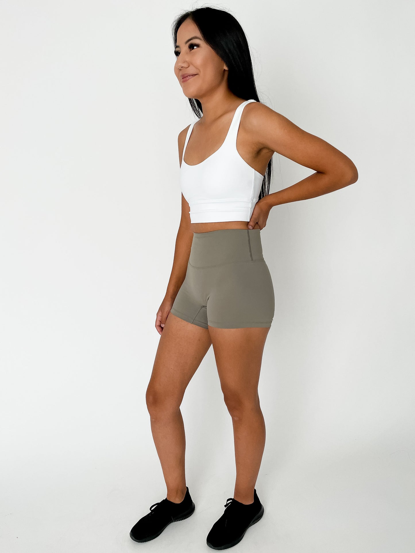 Barely There Shorts 2.0 (4") - Velora Luxury Fashion