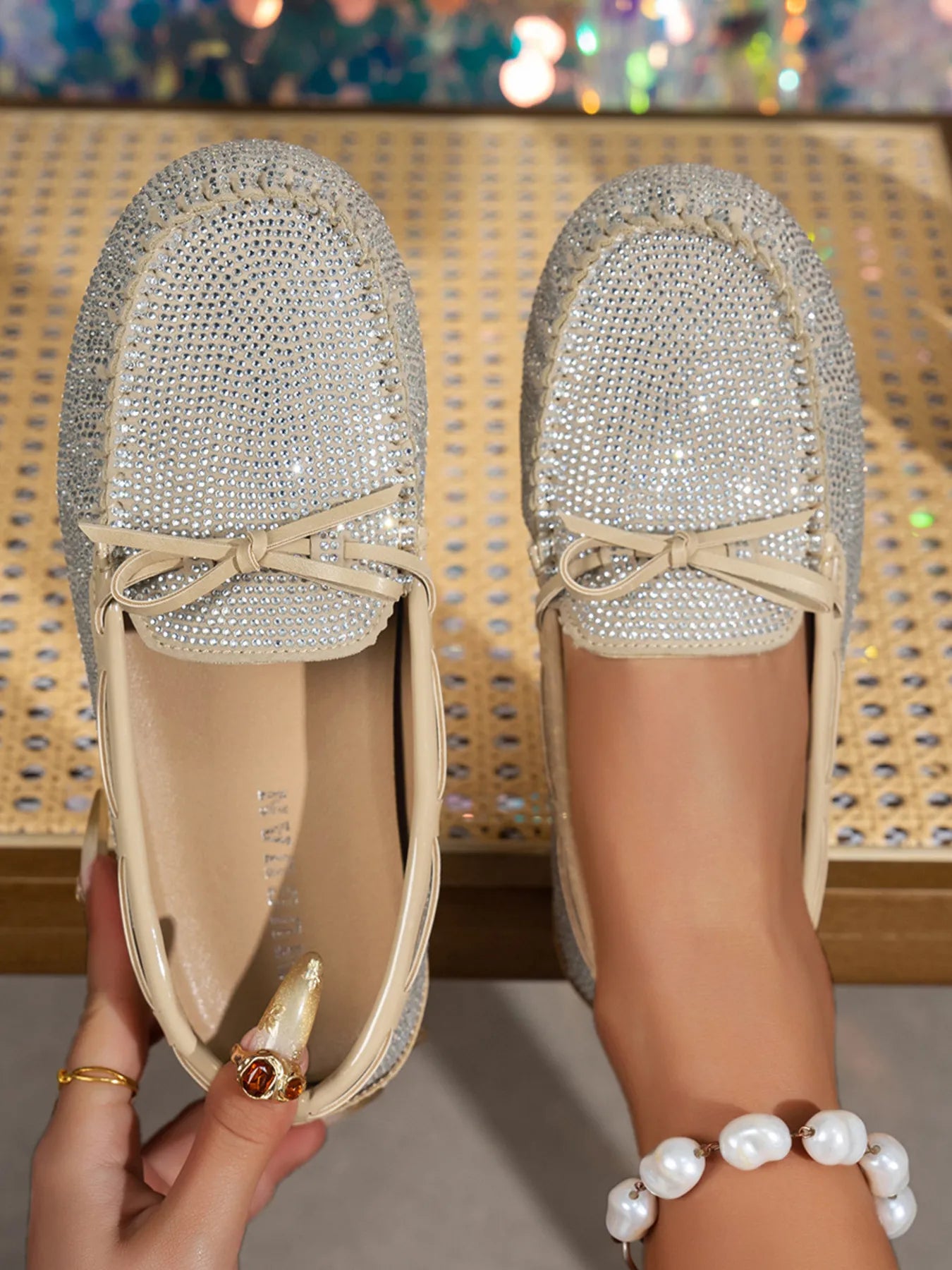 Bow Round Toe Flats Slip-Ons - Velora Luxury Fashion