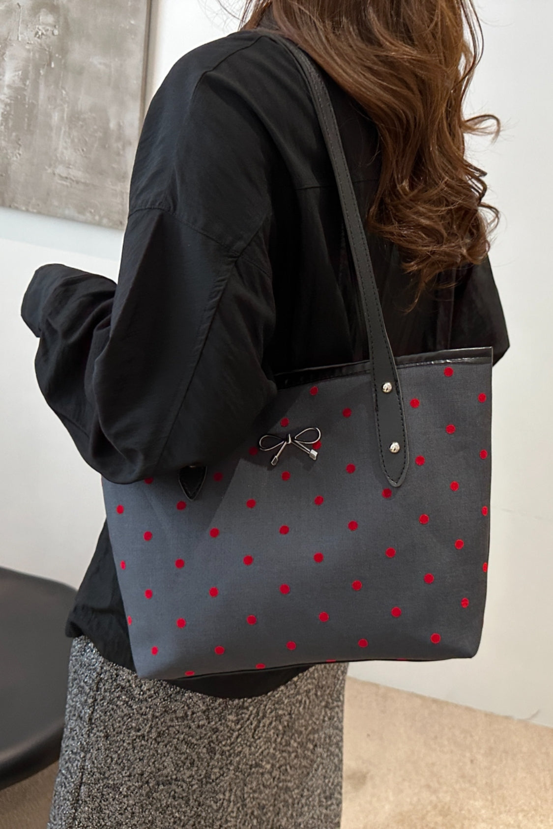 Bow Trim Polyester Tote Bag - Velora Luxury Fashion