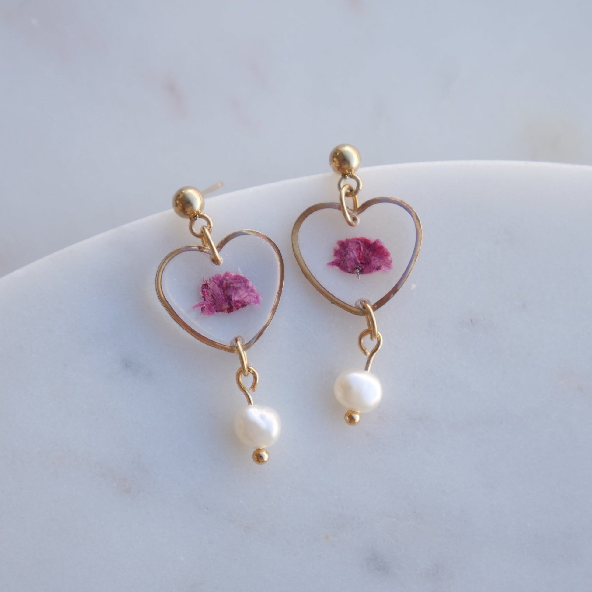 Boucles d’oreilles Perla - gypsophile fuschia - coeur (moyen) - Velora