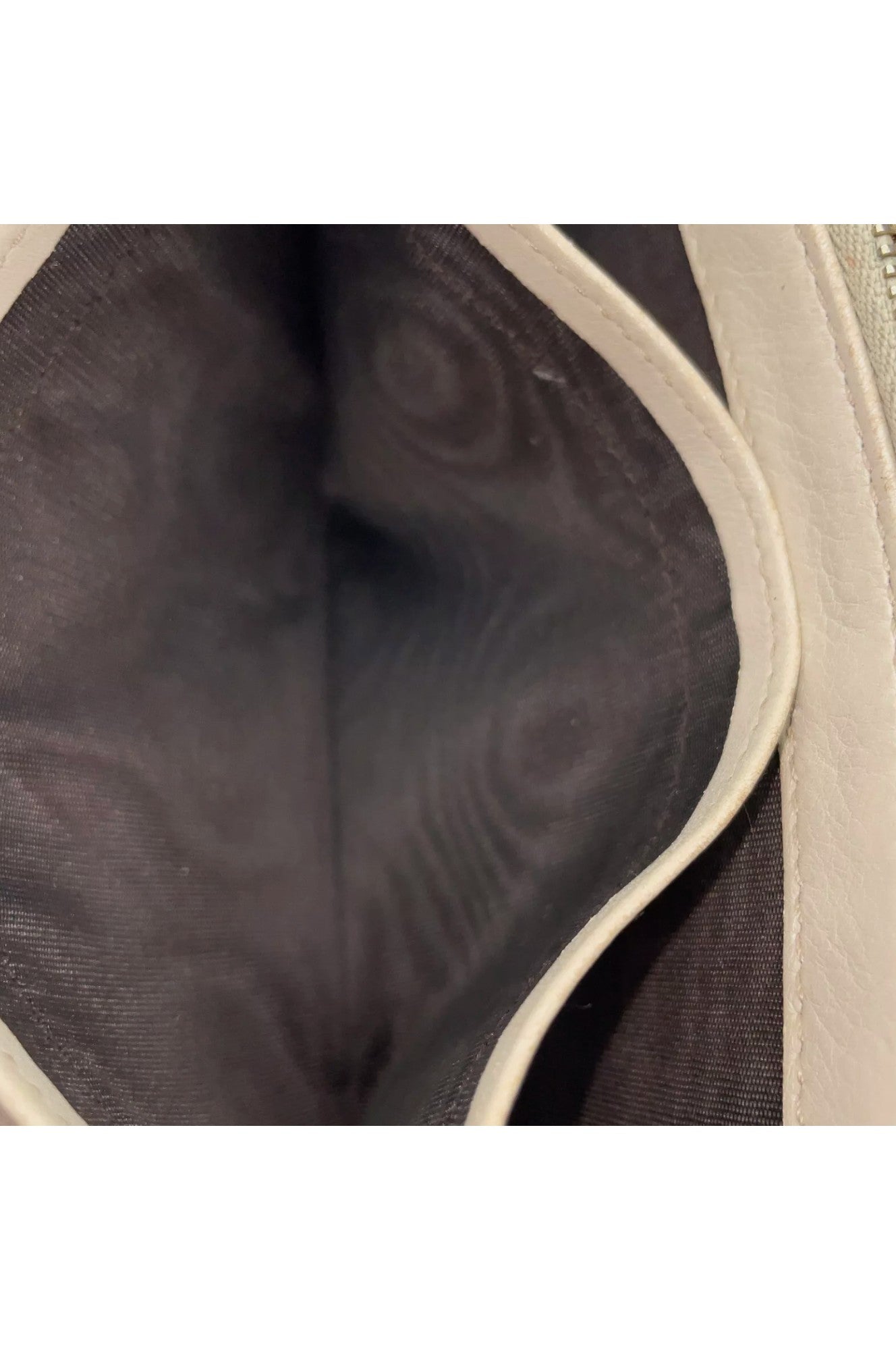 Authentic Gucci BREE Round Zippy Long Wallet NS010102 - Velora