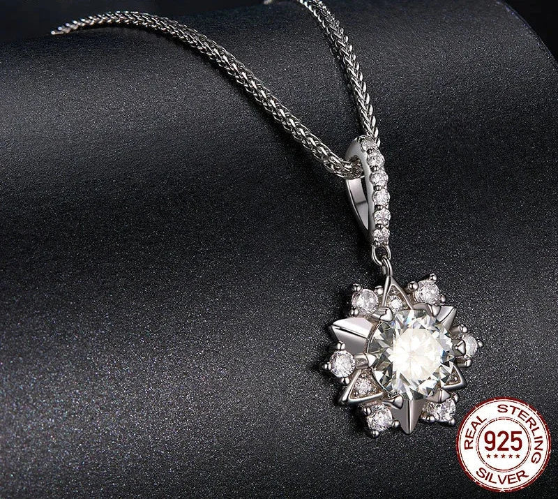 Celestial Sparkle 1ct Moissanite Sterling Silver Star Pendant Necklace - Velora Luxury Fashion