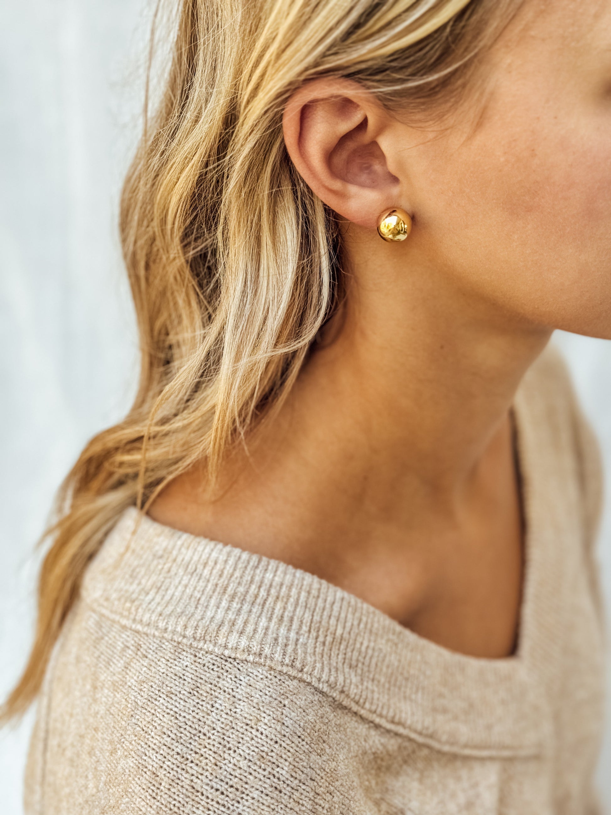 Charleston Stud Earrings - Velora Luxury Fashion