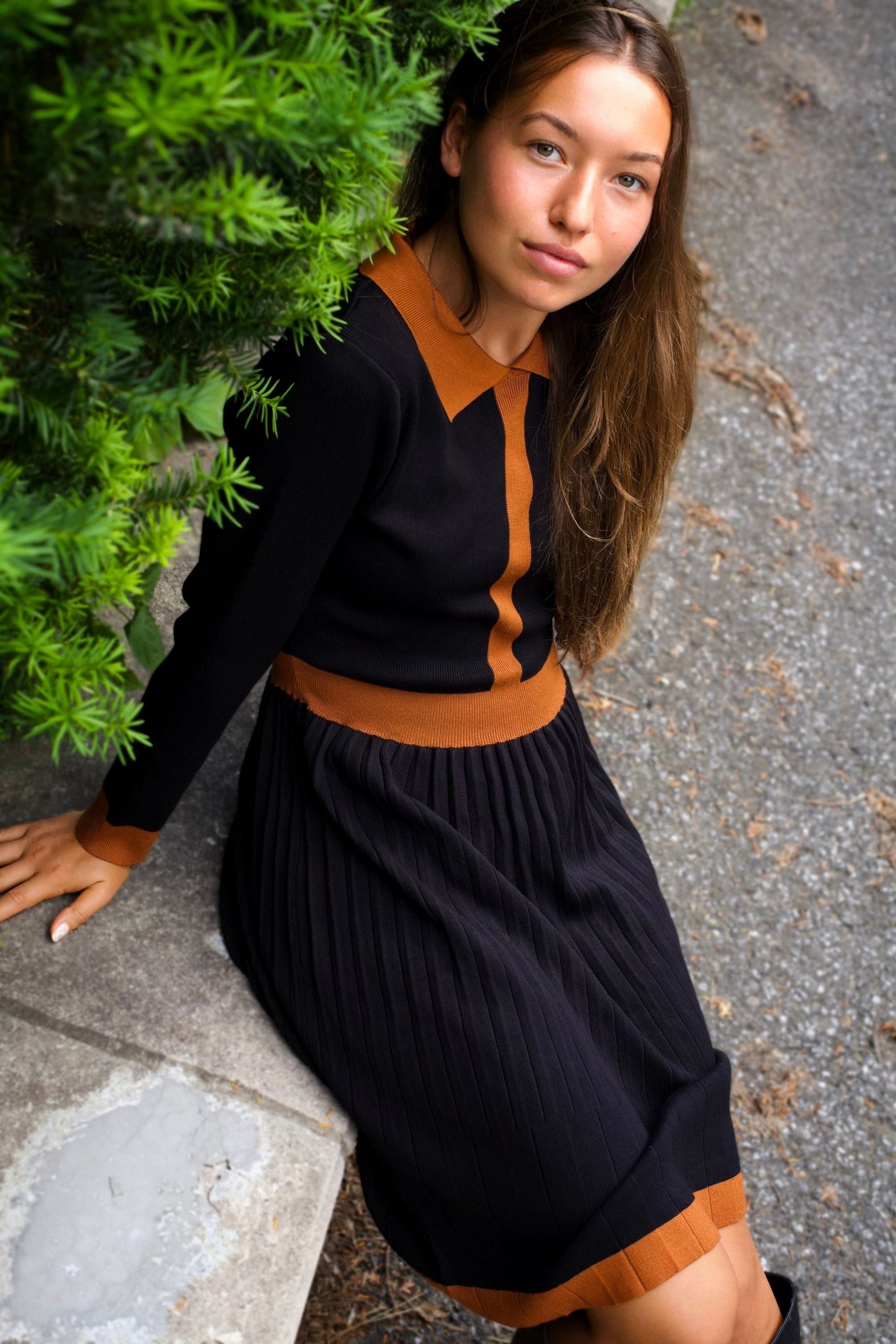 Clarissa Knit Women's Dress Contrast Trim Long Sleeves - Velora Luxury Fashion