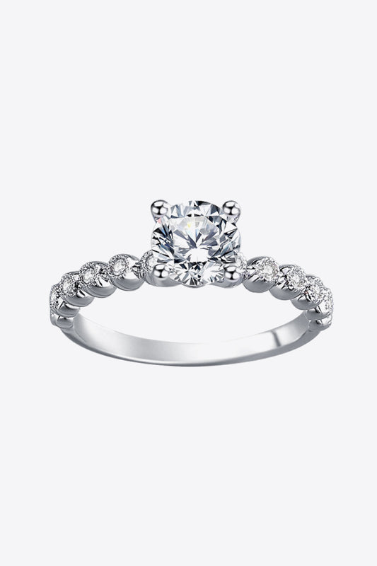 Classic 4-Prong Moissanite Ring - Velora Luxury Fashion