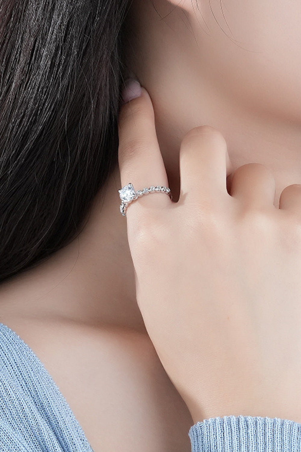 Classic 4-Prong Moissanite Ring - Velora Luxury Fashion