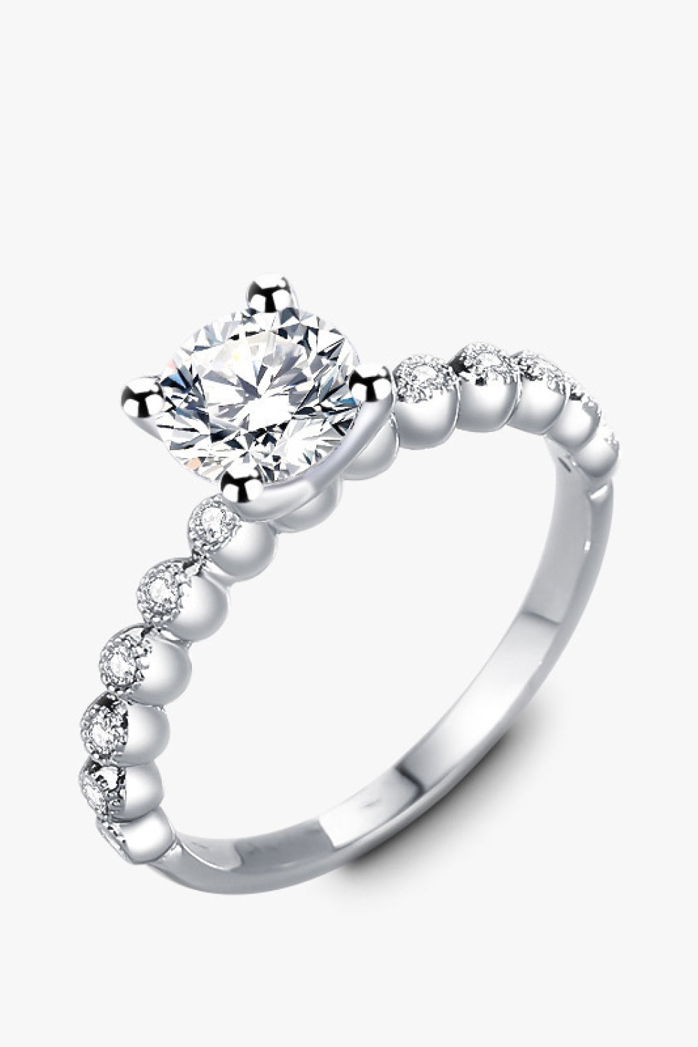 Classic 4-Prong Moissanite Ring - Velora Luxury Fashion