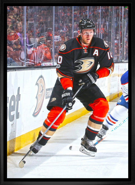 Corey Perry 20x29 Framed Canvas Anaheim Ducks - Velora Luxury Fashion