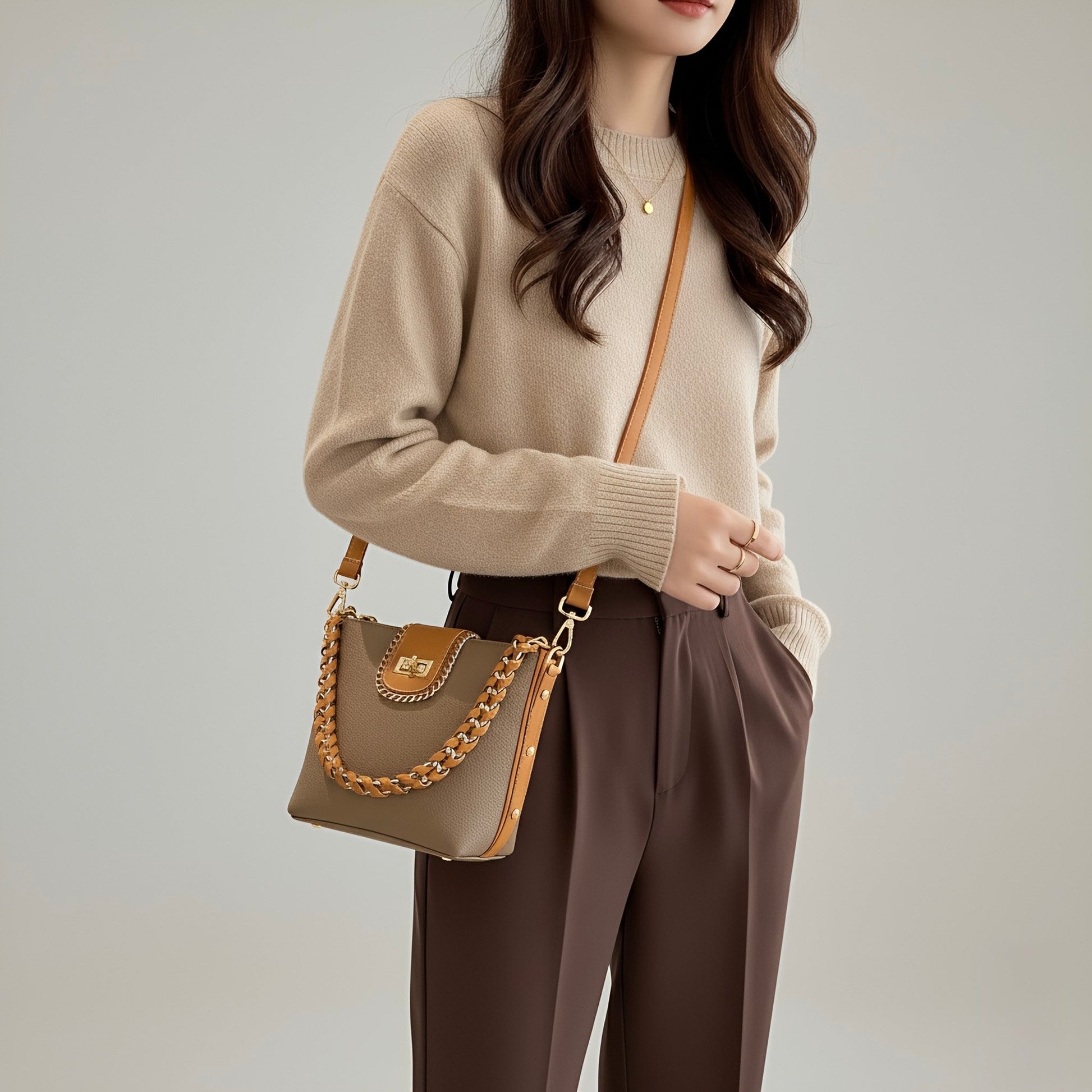 Cosmo Bag – Sophisticated Vegan Leather Crossbody - Velora Luxury Fashion
