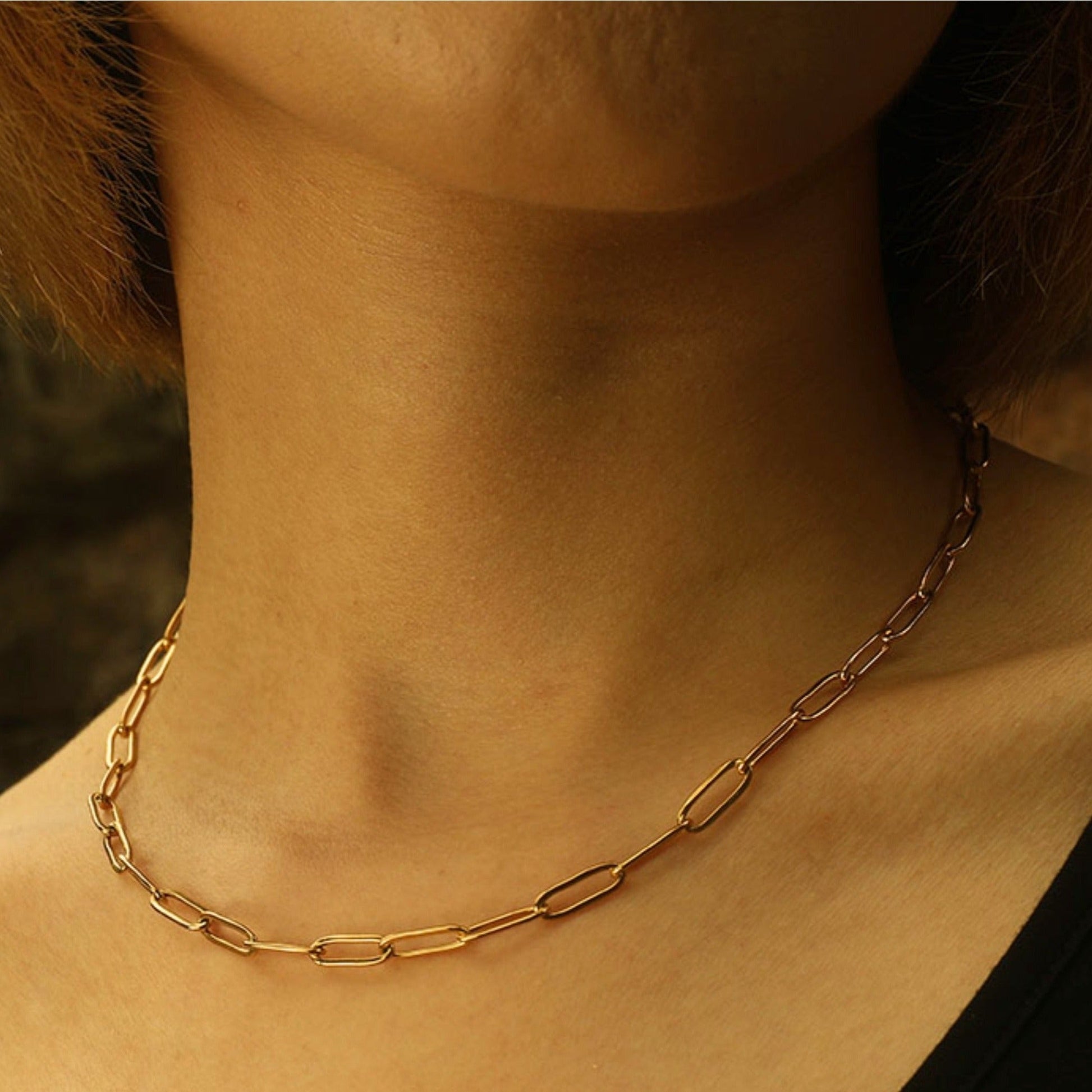 DALIA: Essential Gold Chain Link Paper-Clip Necklace - Velora Luxury Fashion