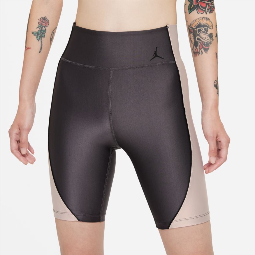 W J ESSEN LEG SHORT DC2177-082 - Velora