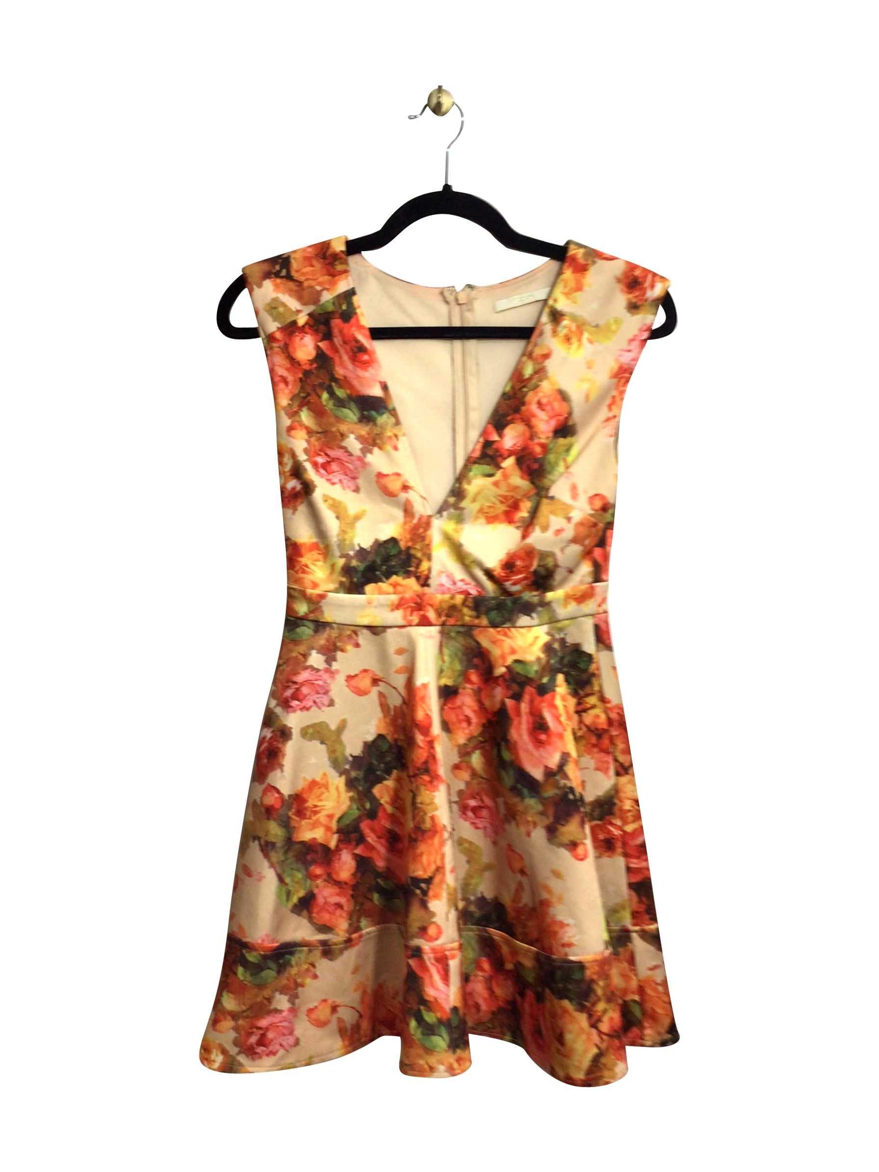 DO & BE Regular fit Mini Dress in Orange - S - Velora